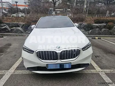 2025, BMW / i5, electric