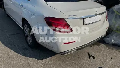 2018, Mercedes-Benz / E 300, VIN: WDDZF4KB6JA353534, 70741 км., gas