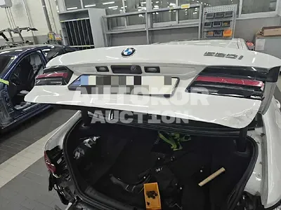 2022, BMW / 520, 45377 км., gas, 1998 куб.см.