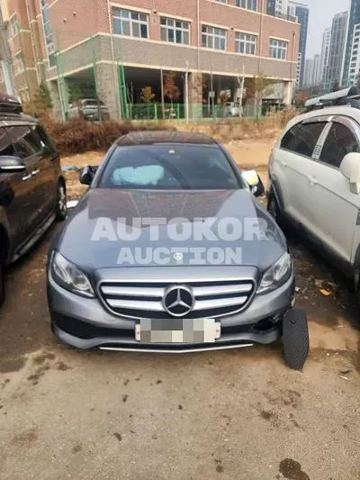 2016, Mercedes-Benz / e300, 86245 км., gas