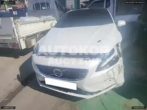 2017, Volvo / V40, VIN: YV1MV79K0H2432832, diesel