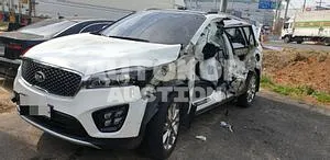 2017, Kia / Sorento, VIN: KNAPS81ABHA307329, diesel