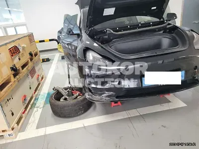2022, Tesla / Model Y, VIN: 7SAYGDEF3NF500782, electric