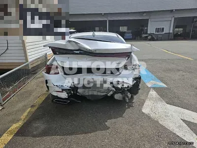 2022, Kia / K5, 46200 км., hybrid