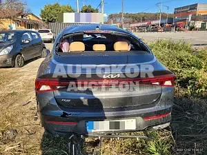 2021, Kia / K5, 30000 км., gas