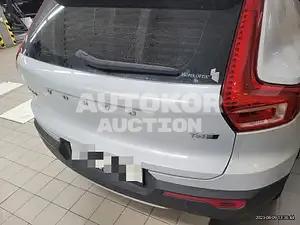 2019, Volvo / XC40, VIN: YV1XZACACL2227599, 67885 км., gas
