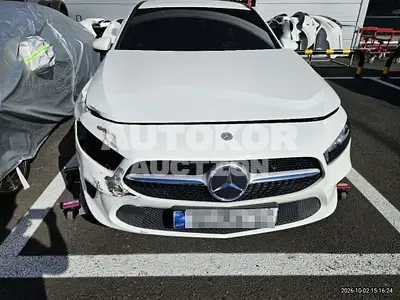 2021, Mercedes-Benz / a200, 34063 км., gas