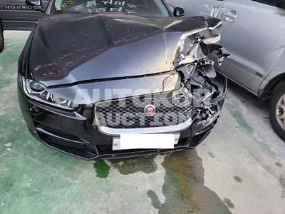 2017, Jaguar / XE, VIN: SAJAB4BN8HCP02240, 98430 км., diesel