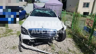 2019, Mercedes-Benz / E 300, 100000 км., gas, 1991 куб.см.
