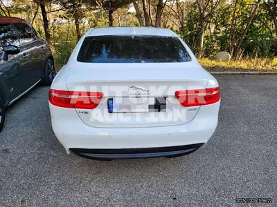 2017, Jaguar / XE, 84166 км., gas, 2000 куб.см.