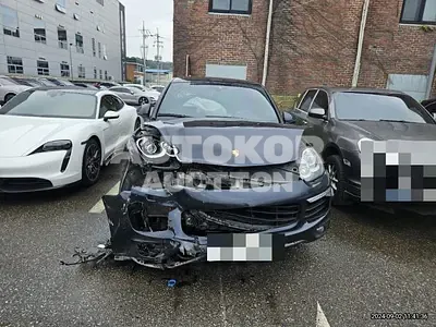 2016, Porsche / Cayenne, 137924 км., diesel