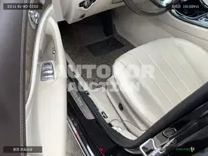 2018, Mercedes-Benz / E 300, VIN: WDDZF4JB1JA349859, gas