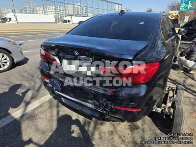 2019, BMW / 520, 67205 км., gas