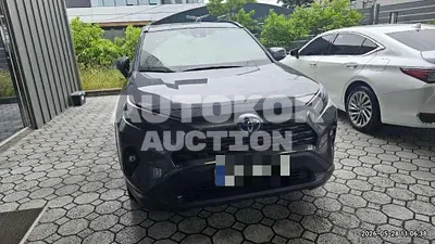 2023, Toyota / RAV4, 20000 км., hybrid