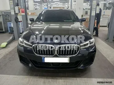 2021, BMW / 520i, VIN: WBA11BH09MWX21029, 85000 км., gas