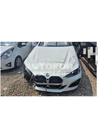 2025, BMW / i4, 37000 км., electric, 210 куб.см. 2025, BMW / i4, 37000 км., electric, 210 куб.см.