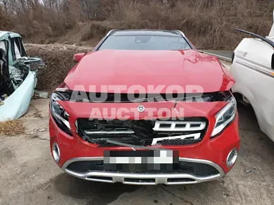 2019, Mercedes-Benz / GLA 220, 45362 км., gas