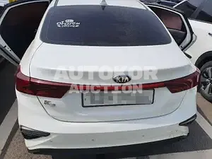 2018, BMW / Z1, VIN: KNAF241BEKA829005, 43198 км., gas