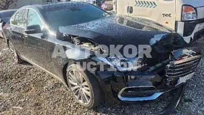 2016, Genesis / G80, 180000 км., gas, 3342 куб.см.