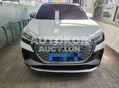 2023, Audi / e-tron, 5324 км., electric, 234 куб.см.