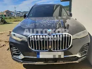 2022, BMW / 740, hybrid
