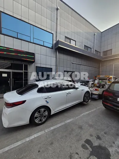 2016, Kia / K5, VIN: KNAGU41CBGA002631, 326000 км., hybrid, 2000 куб.см.