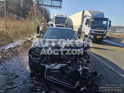 2016, Audi / A8, VIN: WAUZZZ4H7GN021827, 123486 км., diesel