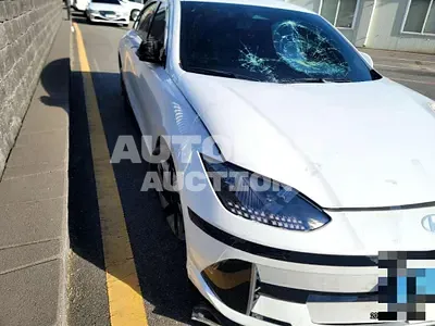 2022, Hyundai / Ioniq, electric