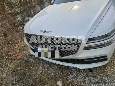 2021, Genesis / G80, 54093 км., gas