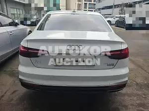 2020, Audi / A4, VIN: WAUZZZF43LA063147, 106281 км., diesel