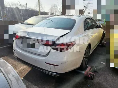 2024, Mercedes-Benz / E 200, gas
