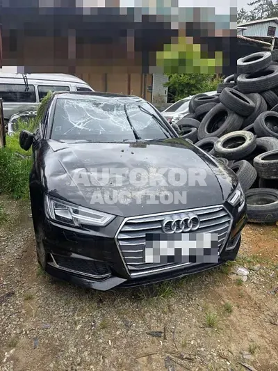 2019, Audi / A4, 72896 км., gas