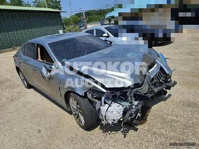 2024, Lexus / ES 300, 8042 км., hybrid