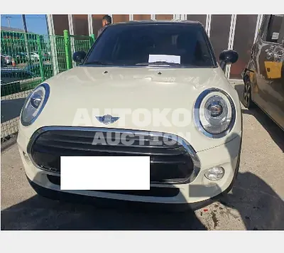 2016, BMW / mini cooper, VIN: WMWXT3104G2E26908, 63000 км., diesel