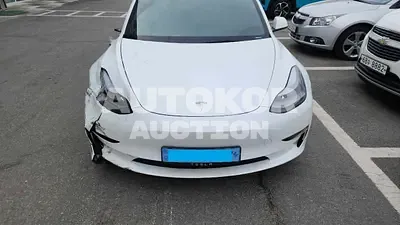 2022, Tesla / Model 3, VIN: 5YJ3E1EA4NF313762, 16515 км., electric, 1 куб.см.