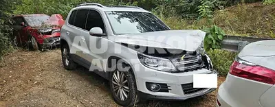 2016, Volkswagen / Tiguan, VIN: WVGZZZ5NZGW568796, 116776 км., diesel