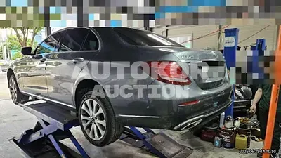 2018, Mercedes-Benz / e300, 121127 км., gas