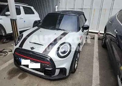 2022, MINI / John Cooper Works, VIN: WMW71DL04N3N65109, 36193 км., gas