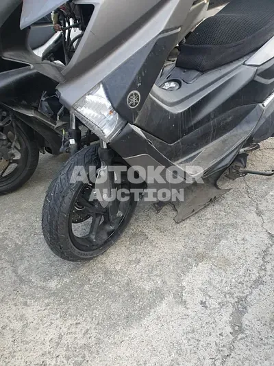 2019, BMW / 125, gas