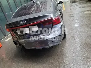 2019, BMW / Z1, 136187 км., gas