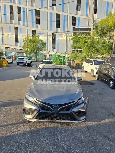 2024, Toyota / Camry, 24847 км., hybrid
