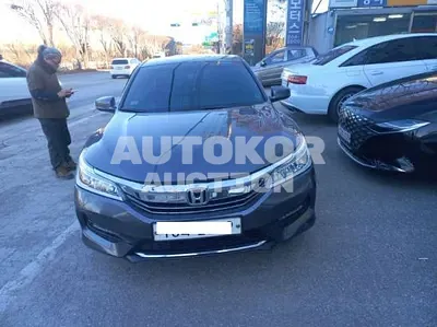 2017, Honda / Accord, VIN: 1HGCR2680HA513731, 69895 км., gas, 2400 куб.см.