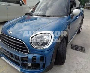 2017, MINI / Countryman, VIN: WMWYU1107J3D18077, diesel