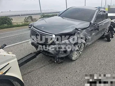 2021, Mercedes-Benz / C 400, 36253 км., electric