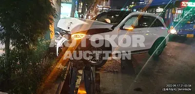 2022, Mercedes-Benz / GLC 300, VIN: W1N0G5DBXNG076725, hybrid