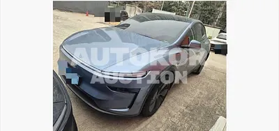 2025, Tesla / Model Y, 4910 км., electric, 180 куб.см.