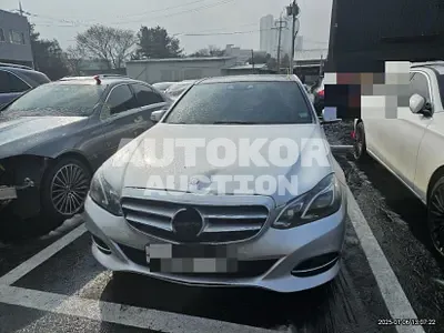 2014, Mercedes-Benz / E 300, gas