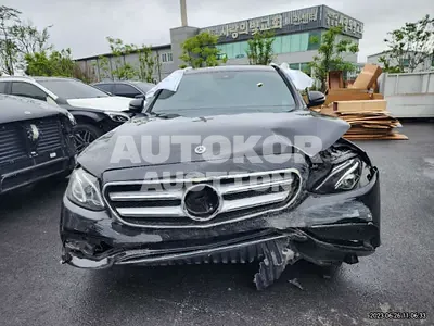 2018, Mercedes-Benz / E 200, VIN: WDDZF4CB6JA445726, 105406 км., gas