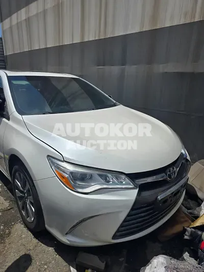 2017, Toyota / Camry, VIN: 4T1BF1FK4HU760325, 117486 км., gas