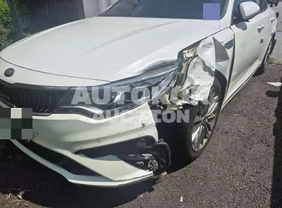 2018, BMW / B5, 96717 км., gas, 2000 куб.см.